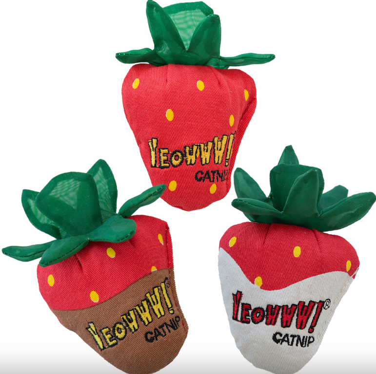 Yeowww! Strawberry Catnip Cat Toy - 3pk